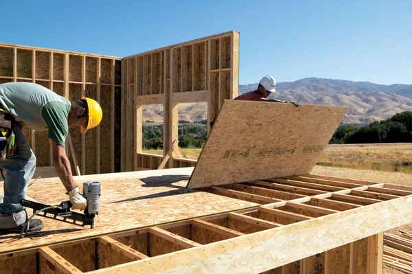 Недорогое строительство дома мечты своими руками: Материалы для строительства, их достоинства и недостатки